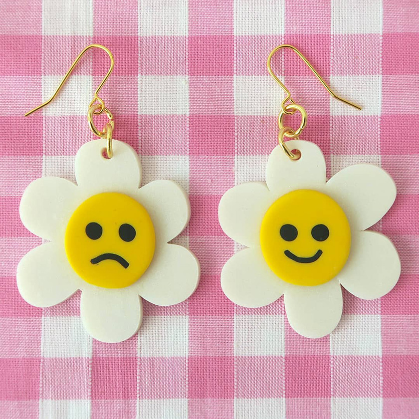 happy and sad smiley face earrings @chungawawa