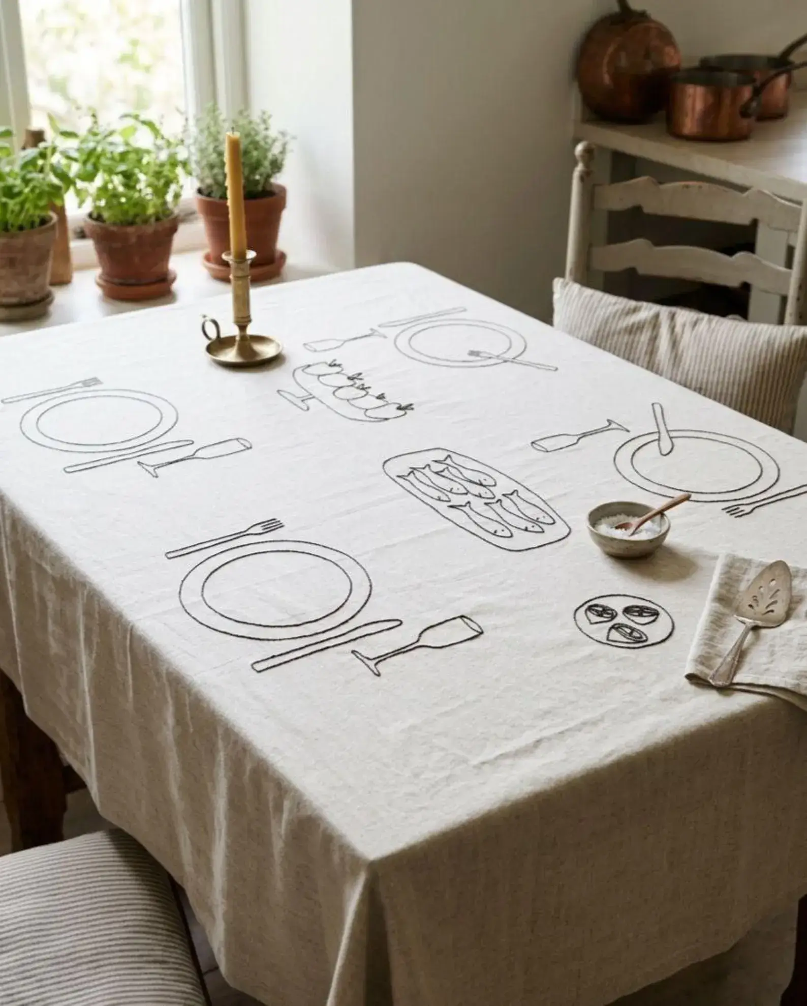 Hand Embroidered Linen Tablecloth, Minimalist Farmhouse Dining Cover, Custom Natural Linen LinenLoopStudio