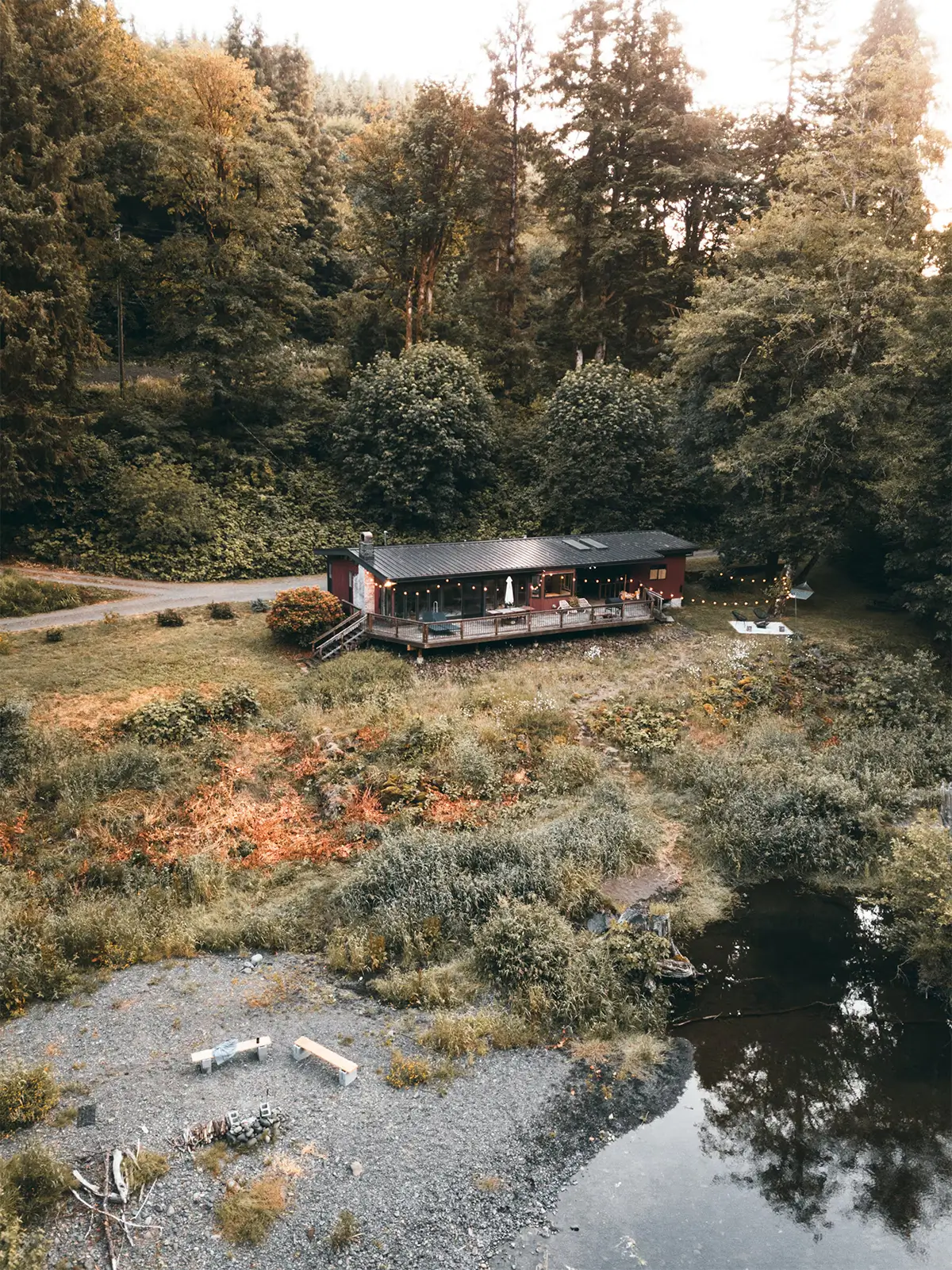 Tillamook Midcentury Cabin - Pacific Northwest Airbnbs