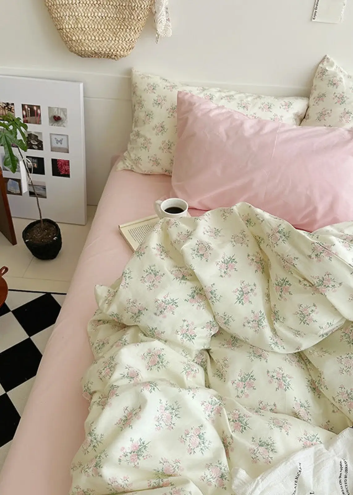 Pretty Ever Lasting Fabric Bedsheets - Flowers