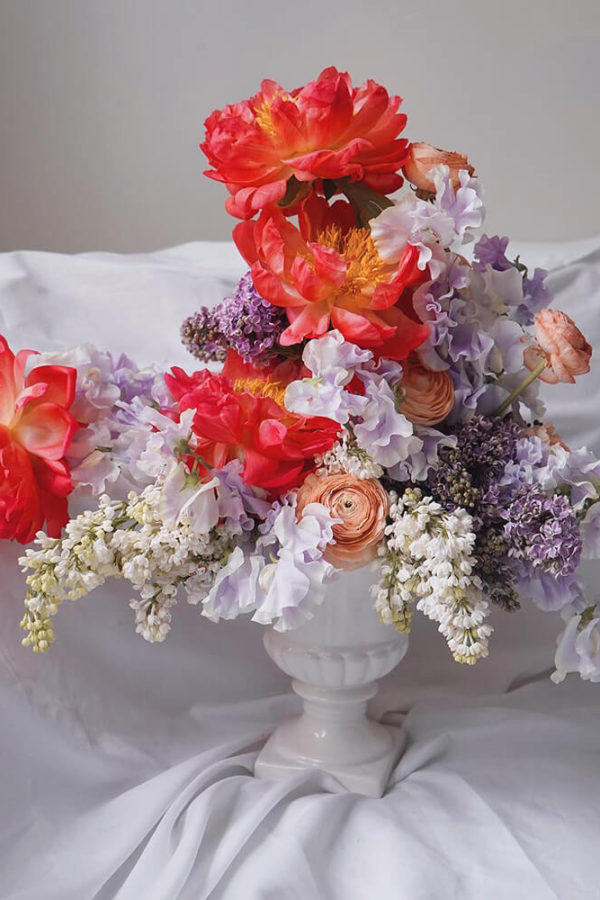 peony arrangement oat cinnamon