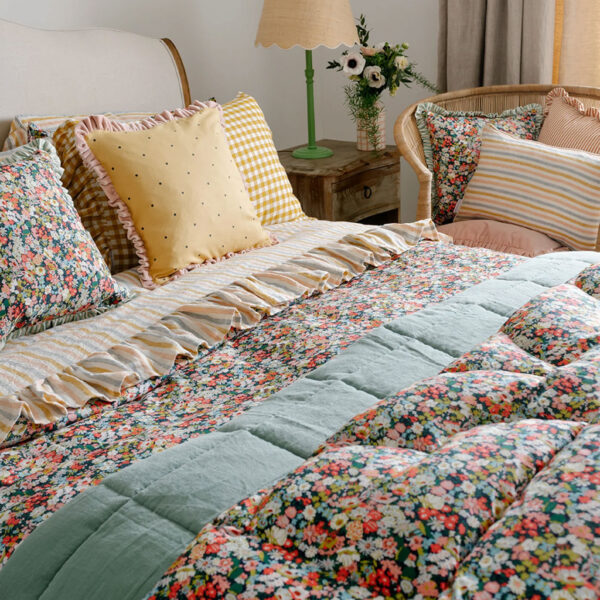 best bedsheets and colorful bedding by poppy & honesty