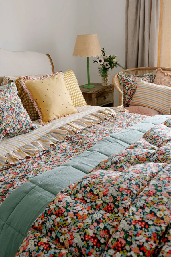 best bedsheets and colorful bedding by poppy & honesty