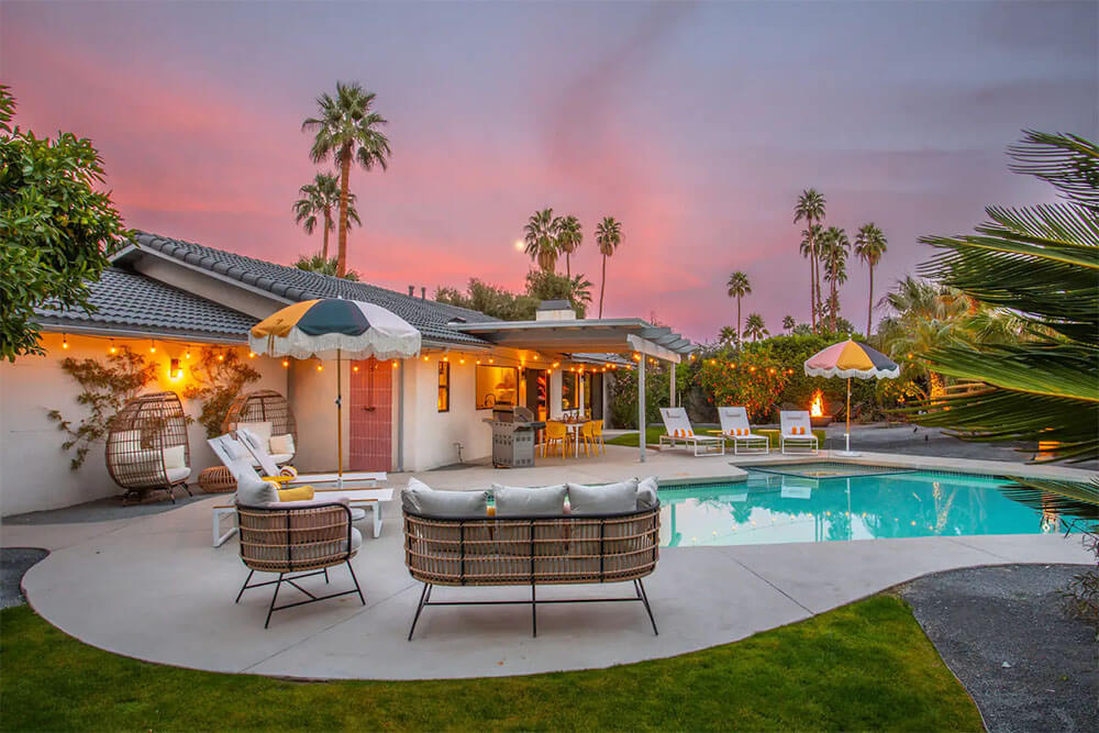 colorful palm springs airbnb with pool