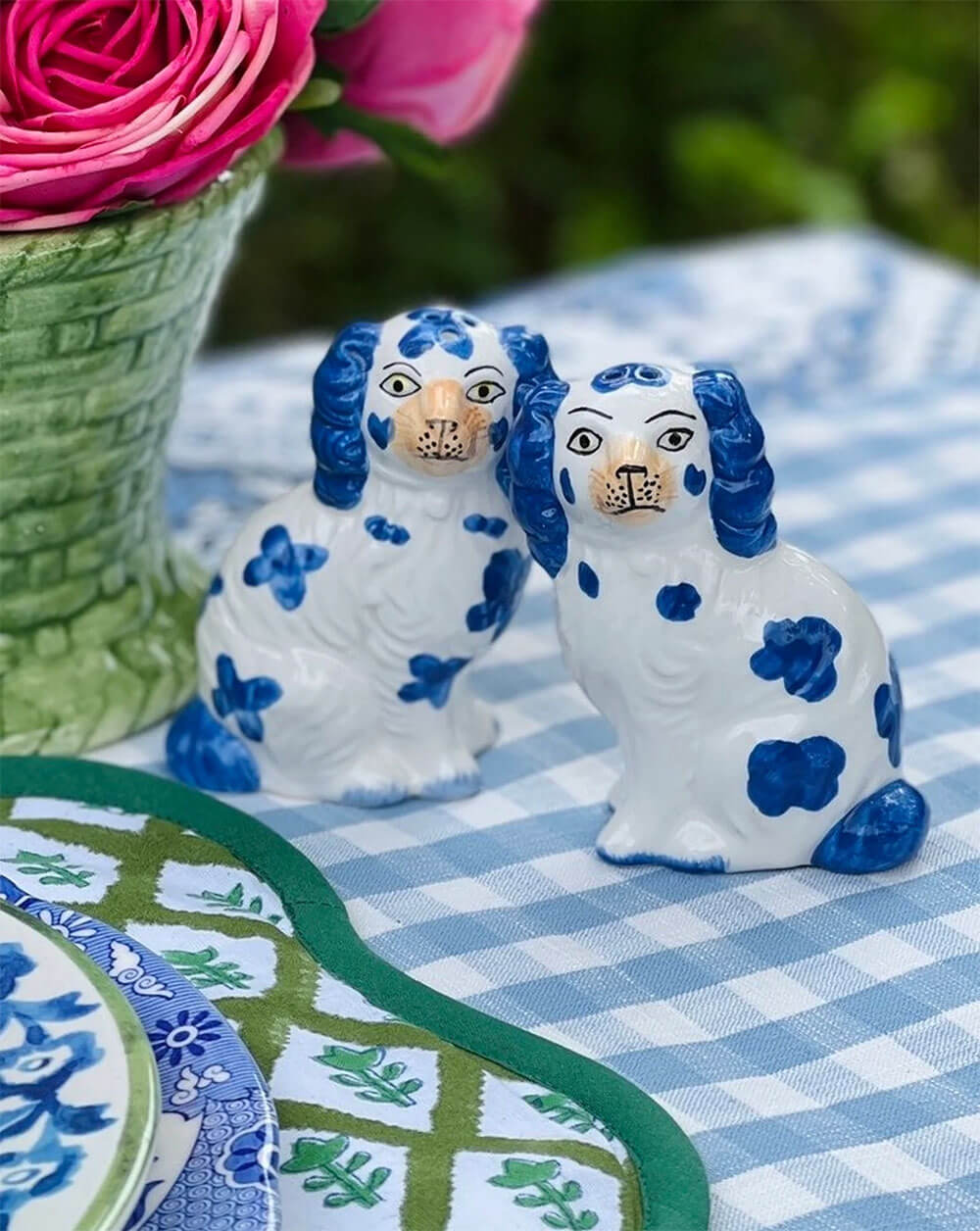 blue white staffordshire dogs salt and pepper shakers