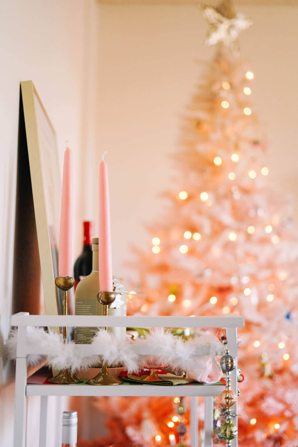 Christmas Party Ideas Red and Pink Christmas with wallflower