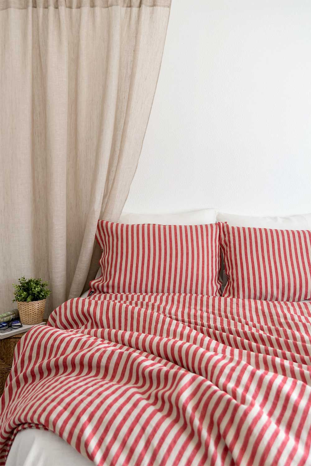red stripe linen bedding set from Lino Takas on Etsy.