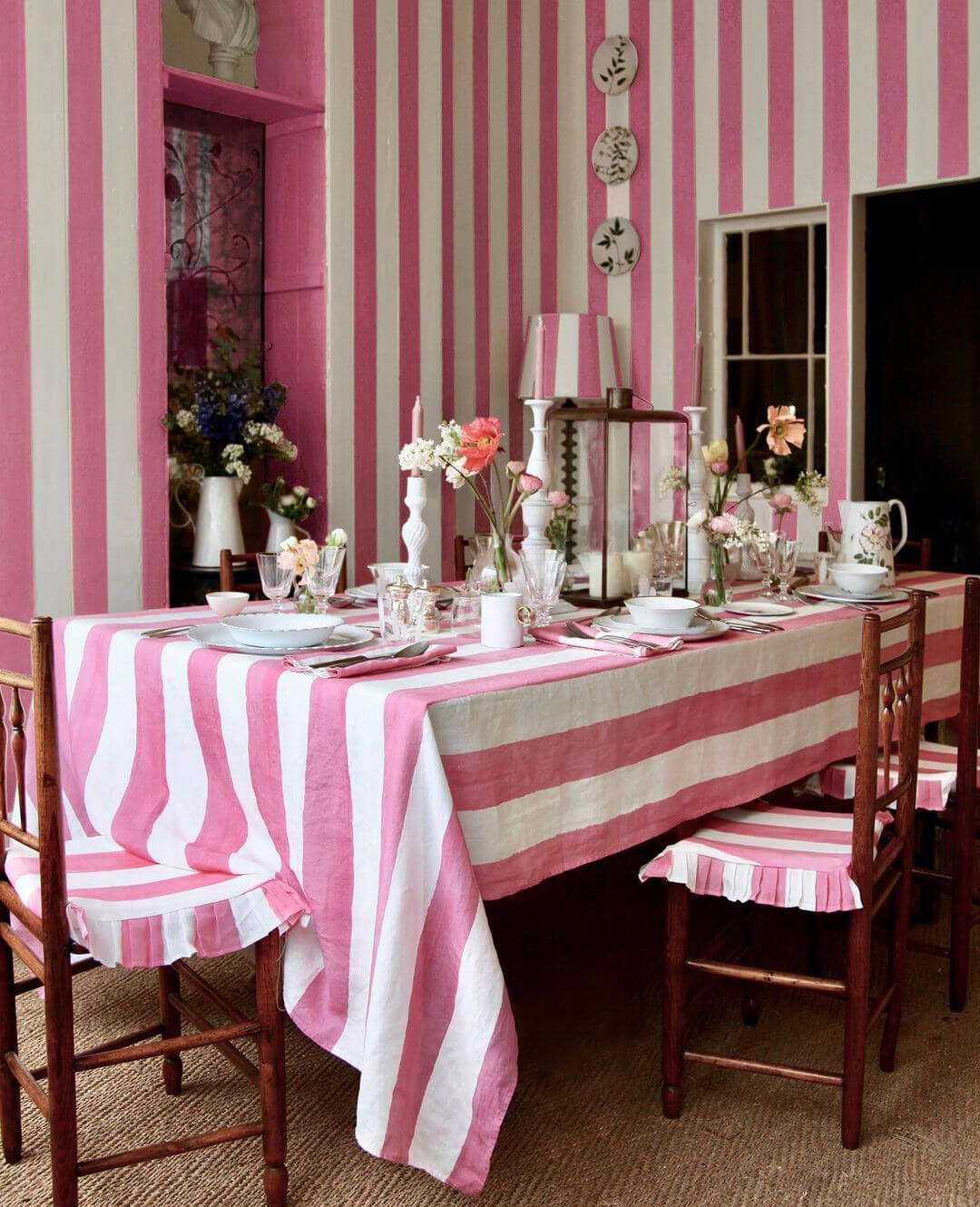 pink striped room