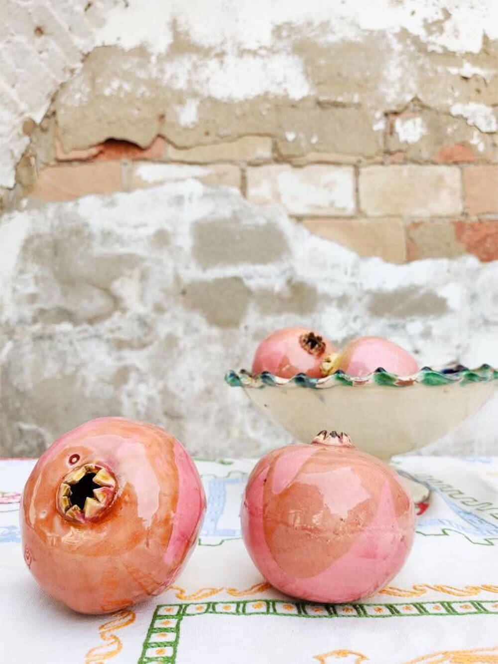 ceramic pomegranates by ElConsulado