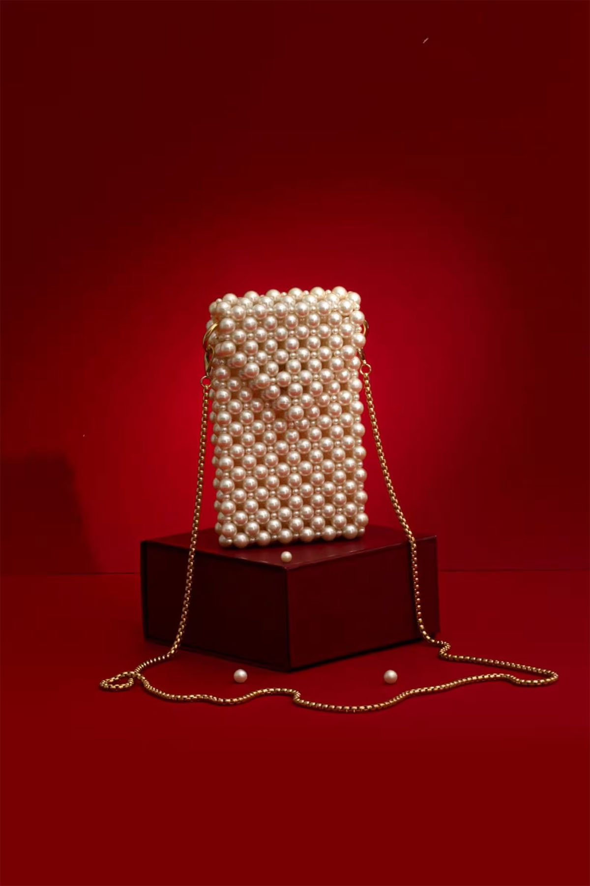 pearl phone purse clutch with chain