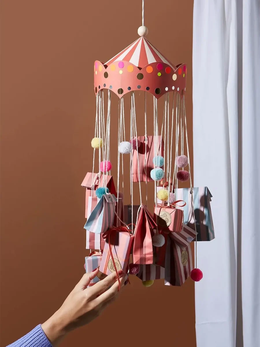 carousel diy advent calendar