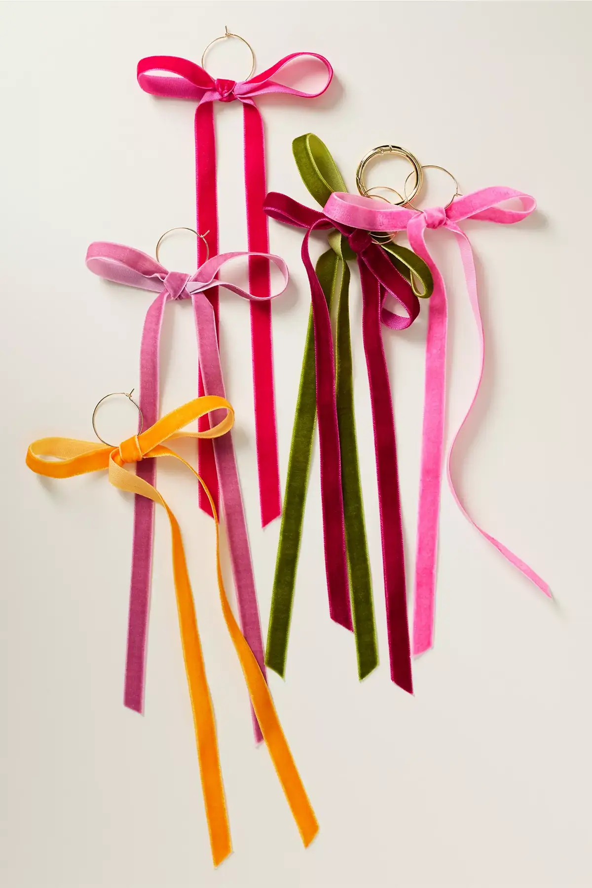 velvet bow wine charms